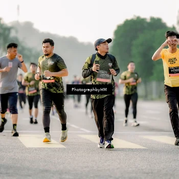 Runner Photo 6679941