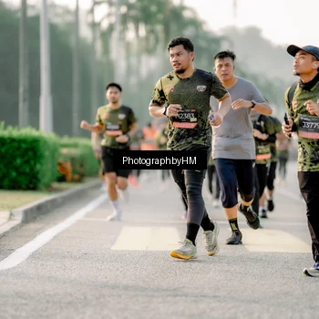 Runner Photo 6679959