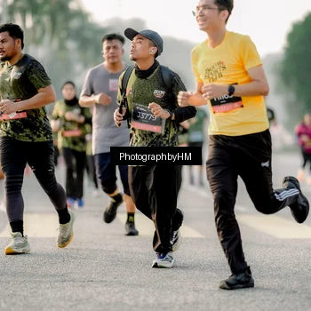 Runner Photo 6679966