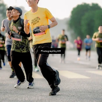 Runner Photo 6679975