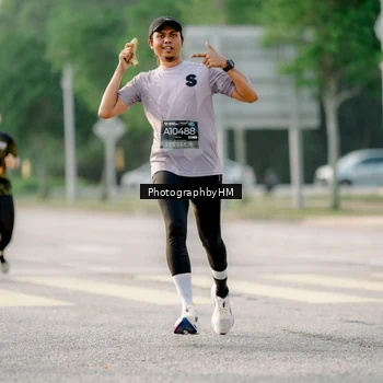 Runner Photo 6679981