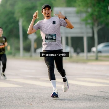 Runner Photo 6679987