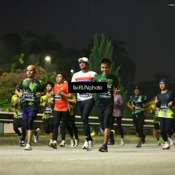 Runner Photo 6680012