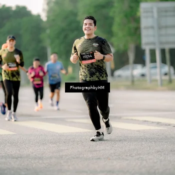 Runner Photo 6680017