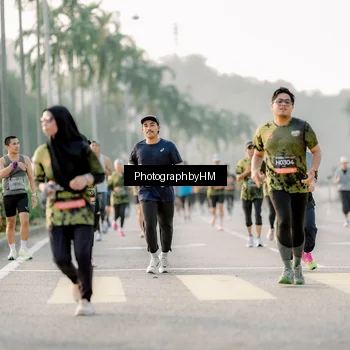 Runner Photo 6680036