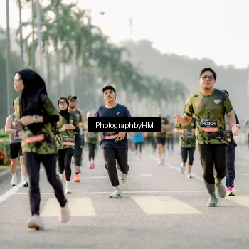 Runner Photo 6680038