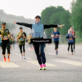 Runner Photo 6680063