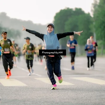 Runner Photo 6680064