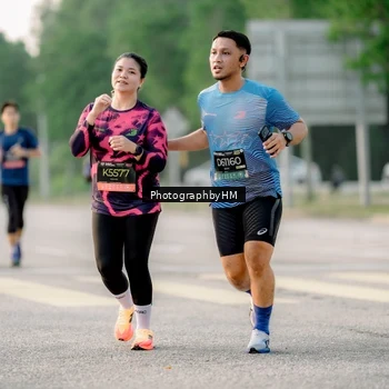 Runner Photo 6680078
