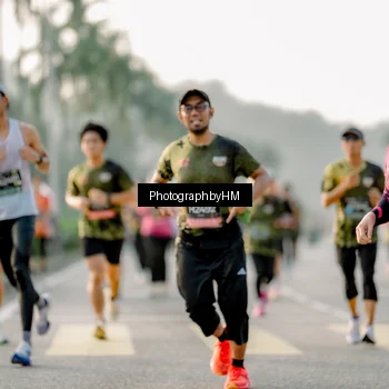 Runner Photo 6680094