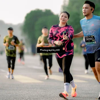 Runner Photo 6680105