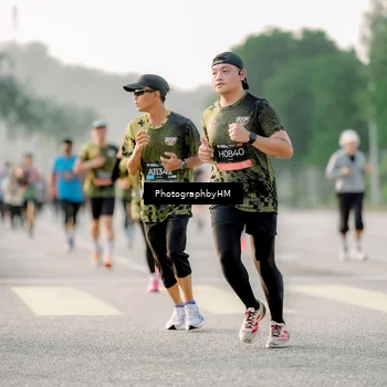 Runner Photo 6680110
