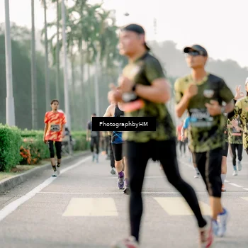 Runner Photo 6680132