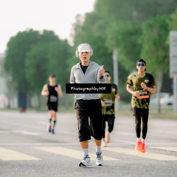 Runner Photo 6680158