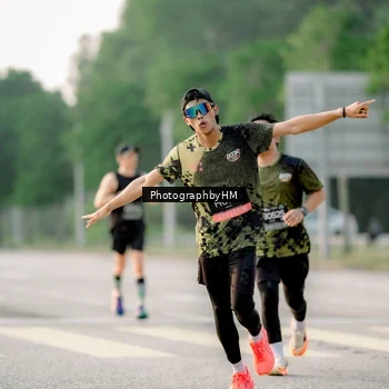 Runner Photo 6680202