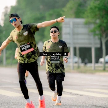 Runner Photo 6680207