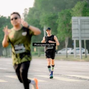Runner Photo 6680212