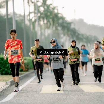 Runner Photo 6680235