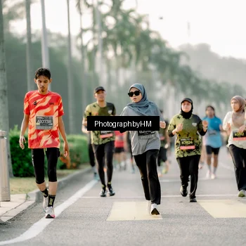 Runner Photo 6680236