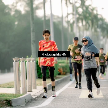 Runner Photo 6680241