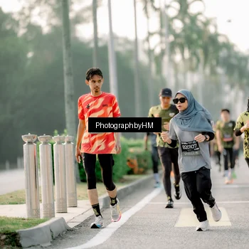 Runner Photo 6680245