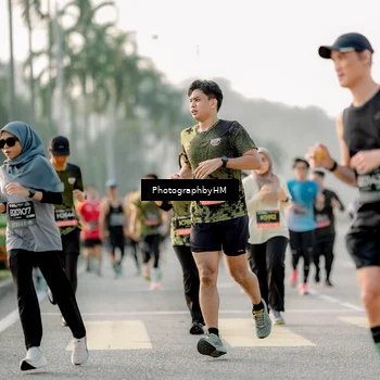Runner Photo 6680251