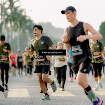 Runner Photo 6680258