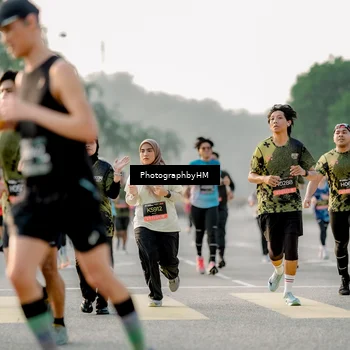 Runner Photo 6680263