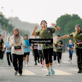 Runner Photo 6680282