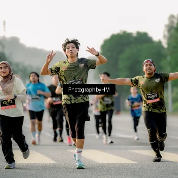 Runner Photo 6680283