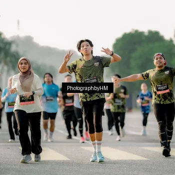 Runner Photo 6680284