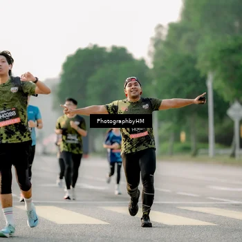 Runner Photo 6680293