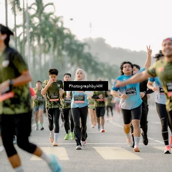 Runner Photo 6680303