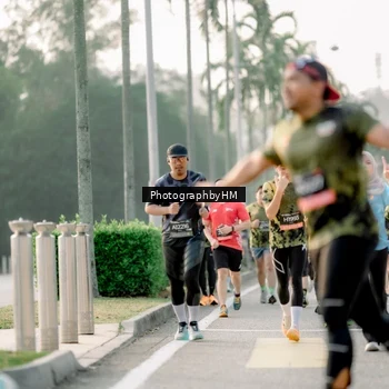 Runner Photo 6680308