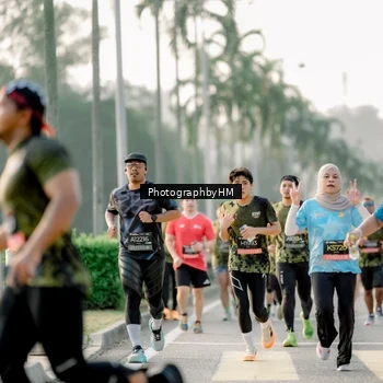 Runner Photo 6680310
