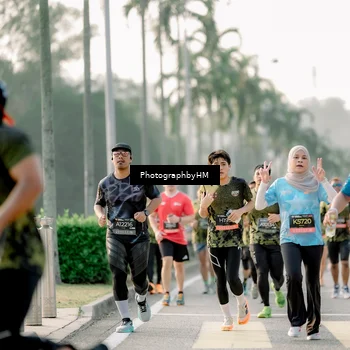 Runner Photo 6680311