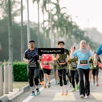 Runner Photo 6680312