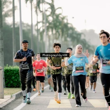 Runner Photo 6680313