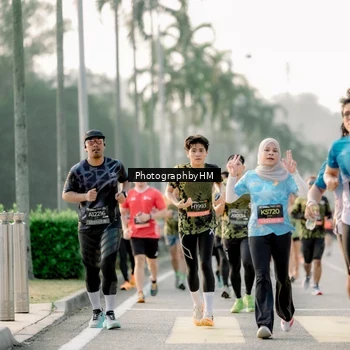 Runner Photo 6680314