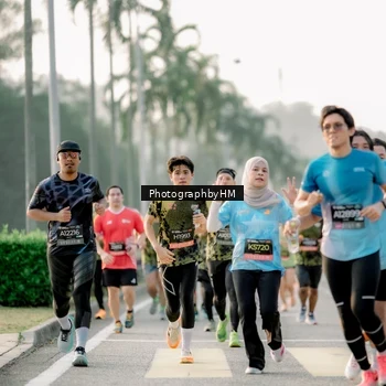 Runner Photo 6680317