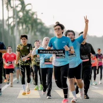 Runner Photo 6680322