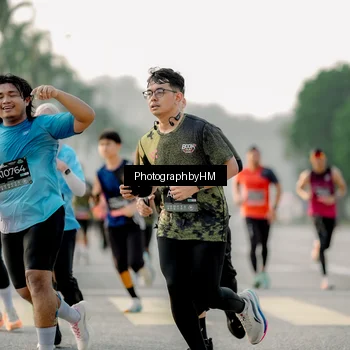 Runner Photo 6680332