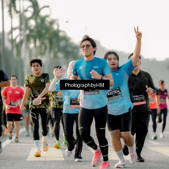 Runner Photo 6680334