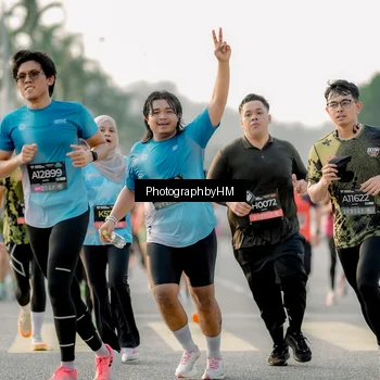 Runner Photo 6680337
