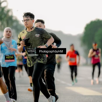 Runner Photo 6680346