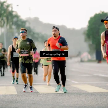 Runner Photo 6680364
