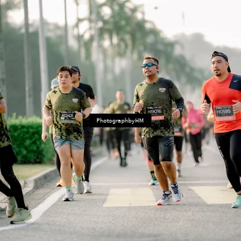 Runner Photo 6680365