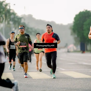 Runner Photo 6680366