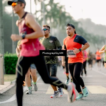 Runner Photo 6680378