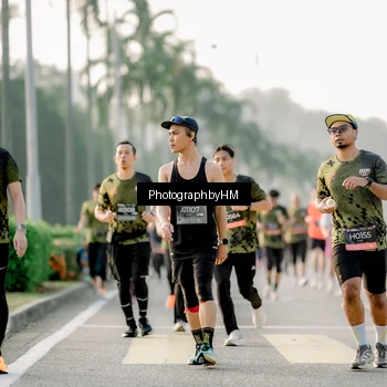 Runner Photo 6680431
